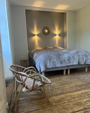 Le Domaine De La Gravette 게스트하우스 *